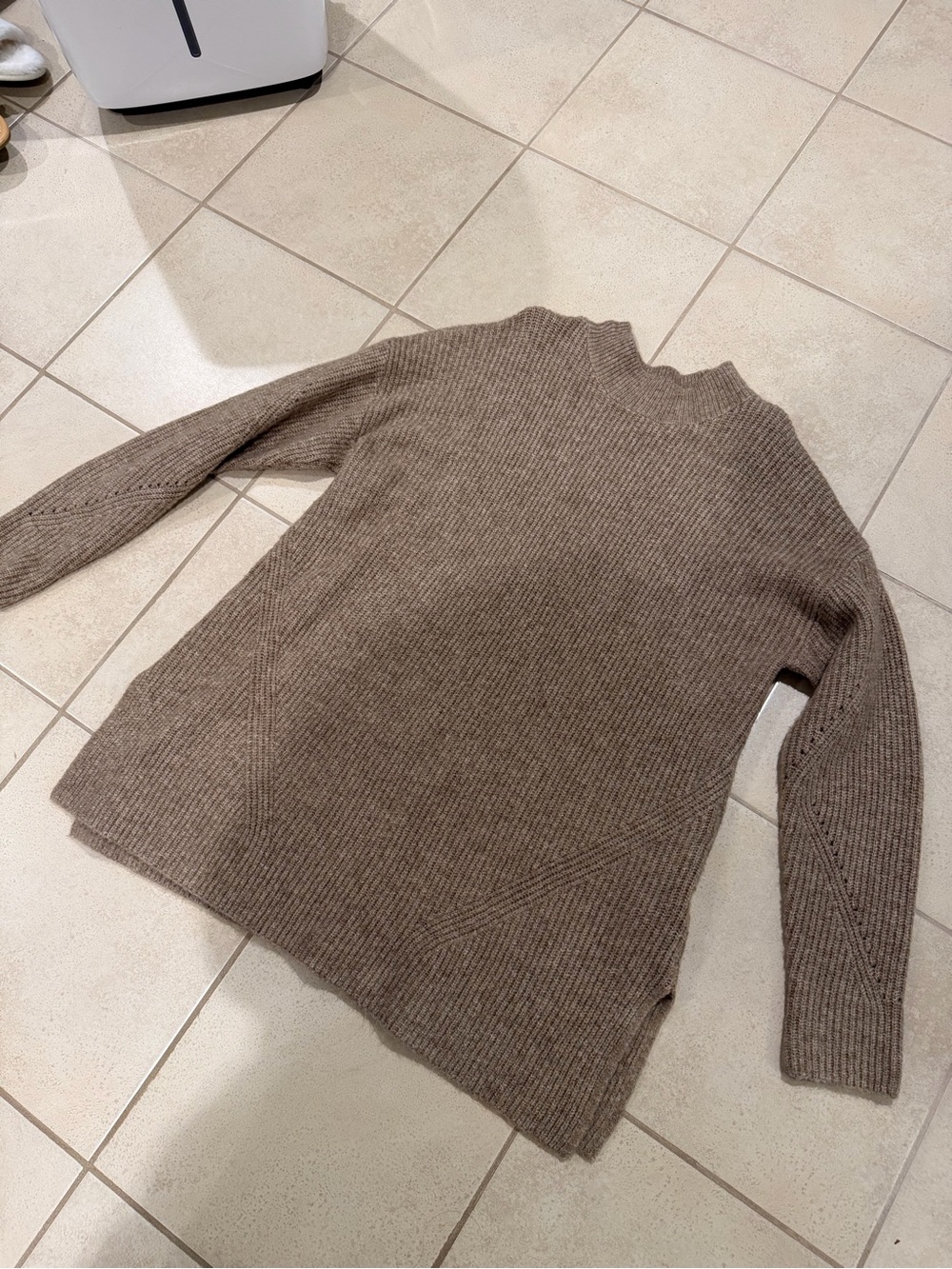 Old Navy Women's Taupe Ribbed Turtleneck Sweater
